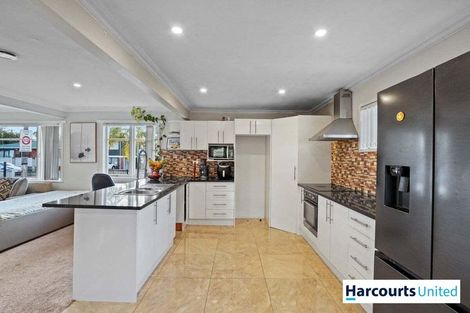 Photo of property in 5 Cornwall Road, Papatoetoe, Auckland, 2025