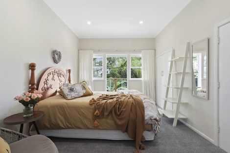 Photo of property in 16 Selwyn Avenue, Glen Eden, Auckland, 0602