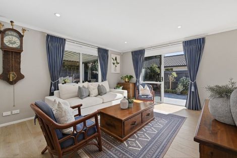 Photo of property in 15 Hansard Place, Bethlehem, Tauranga, 3110