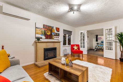 Photo of property in 218 Sturges Road, Henderson, Auckland, 0612