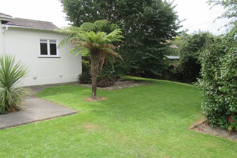 Photo of property in 33 Rhodes Street, Waimate, 7924