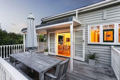 Photo of property in 30 Park Avenue, Birkenhead, Auckland, 0626