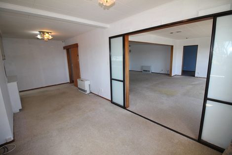 Photo of property in 40 Bancroft Terrace, Newlands, Wellington, 6037