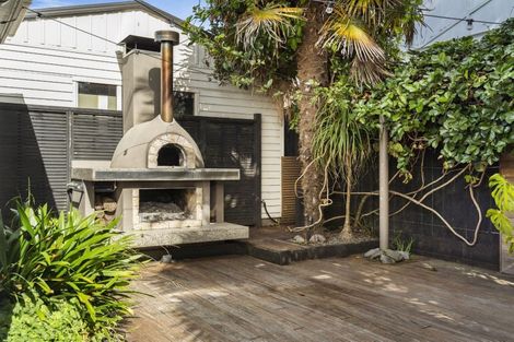 Photo of property in 17 Boucher Avenue, Te Puke, 3119