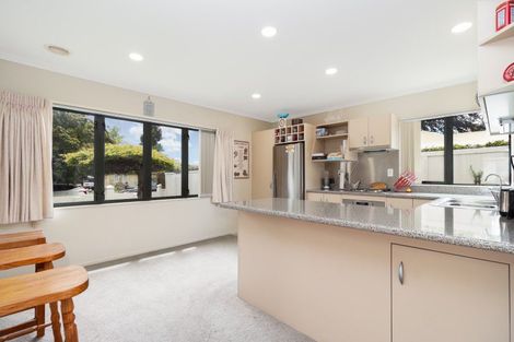 Photo of property in 18 Devon Street, Glenholme, Rotorua, 3010