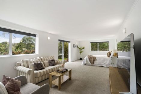 Photo of property in 19 Agincourt Street, Glenfield, Auckland, 0629