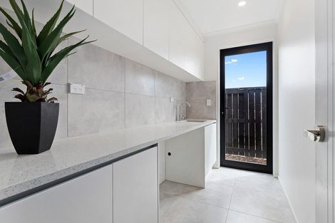 Photo of property in 11 Sydney Place, Flagstaff, Hamilton, 3210