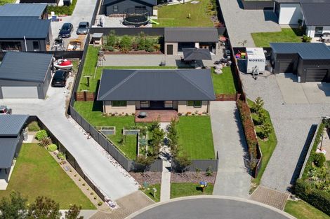 Photo of property in 14 Teal Place, Lake Hawea, Wanaka, 9382