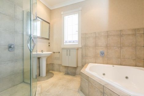 Photo of property in 309 Church Road, Greenmeadows, Napier, 4112