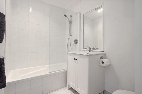 Photo of property in 13 Pooks Road, Ranui, Auckland, 0612