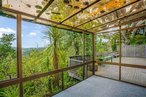 Photo of property in 1094 Scenic Drive North, Swanson, Auckland, 0816