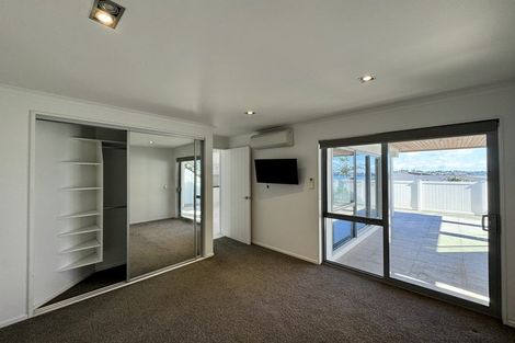 Photo of property in 16 Bucklands Beach Road, Bucklands Beach, Auckland, 2012