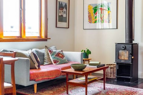 Photo of property in 21 Upper Bourke Street, Kilbirnie, Wellington, 6022