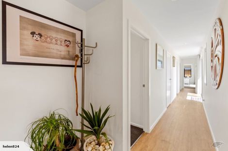 Photo of property in 39 Shepherd Road, Jacks Point, Queenstown, 9371