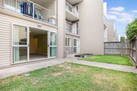 Photo of property in 4/30 Mathesons Road, Phillipstown, Christchurch, 8011