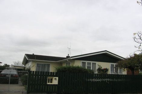 Photo of property in 21 Ellesmere Crescent, Highbury, Palmerston North, 4412