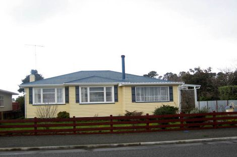 Photo of property in 26 Kent Street, Carterton, 5713