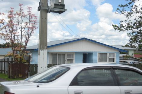Photo of property in 180 Browns Road, Manurewa, Auckland, 2102