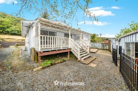 Photo of property in 116 Coast Road, Wainuiomata, Lower Hutt, 5014
