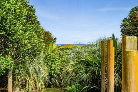 Photo of property in 6388a South Road, Pungarehu, 4685