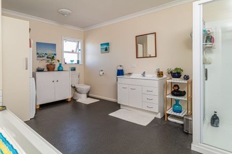 Photo of property in 13 Hurst Avenue, Maraenui, Napier, 4110