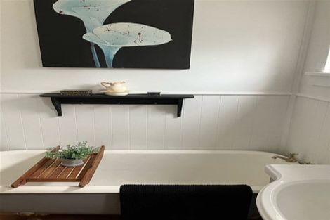 Photo of property in 62 Chaucer Street, Milton, 9220