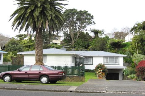 Photo of property in 81 Awanui Street, Merrilands, New Plymouth, 4312