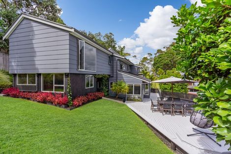 Photo of property in 19 Jacaranda Avenue, Beach Haven, Auckland, 0626