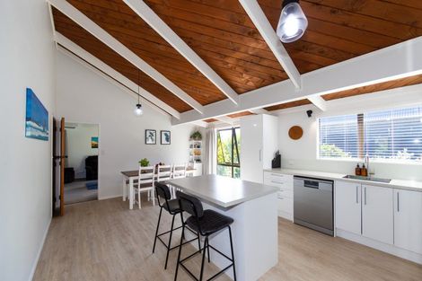 Photo of property in 7 Avenue Road, Greenmeadows, Napier, 4112