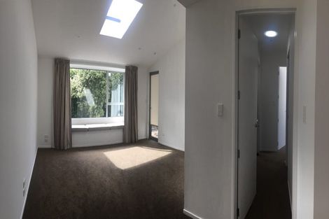 Photo of property in 4/33 Darvel Street, Riccarton, Christchurch, 8011