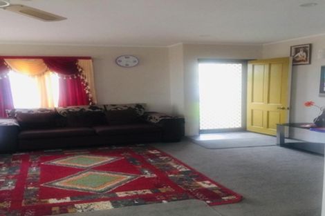 Photo of property in 3/109 Great South Road, Manurewa, Auckland, 2102