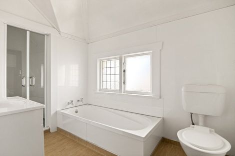 Photo of property in 71 Prince Albert Road, Saint Kilda, Dunedin, 9012