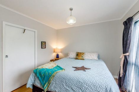 Photo of property in 160 Wellington Road, Paekakariki, 5034