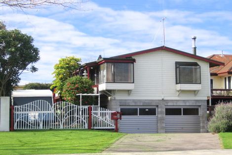 Photo of property in 446 Devonport Road, Tauranga South, Tauranga, 3112