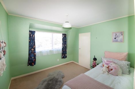 Photo of property in 81a Churton Drive, Churton Park, Wellington, 6037
