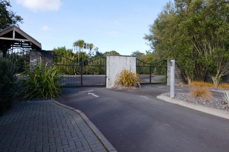 Photo of property in 72 Parawera Drive, Acacia Bay, Taupo, 3330