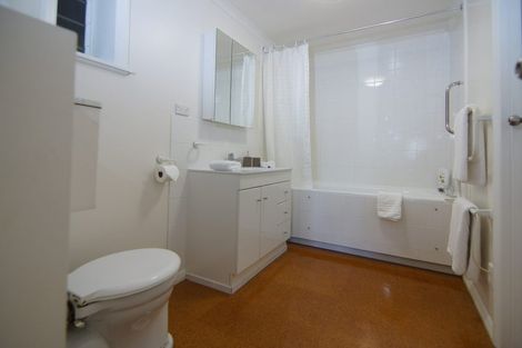 Photo of property in 20 Richardson Street, Britannia Heights, Nelson, 7010