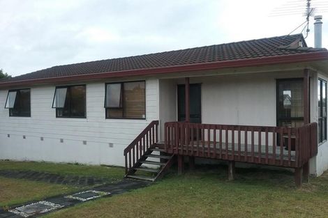 Photo of property in 1 Ebony Place, Massey, Auckland, 0614
