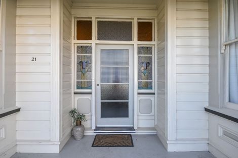 Photo of property in 21 Queens Drive, Saint Kilda, Dunedin, 9012