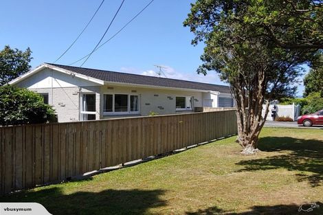 Photo of property in 1 Indus Street, Khandallah, Wellington, 6035