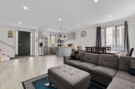 Photo of property in 5 Vanni Lane, Pahurehure, Papakura, 2113