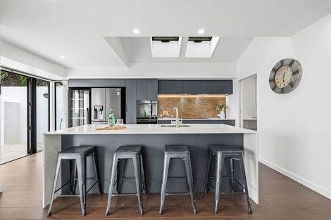 Photo of property in 80 Major Aitken Drive, Huntsbury, Christchurch, 8022