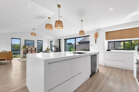 Photo of property in 106 Iwa Street, Mapua, 7005