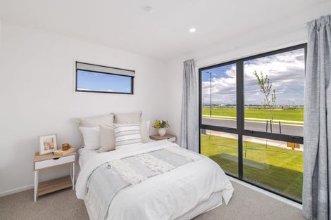 Photo of property in 10 Harlequin Drive, Rolleston, 7614