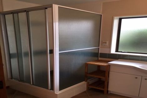 Photo of property in 16b Reidy Place, Pukekohe, 2120