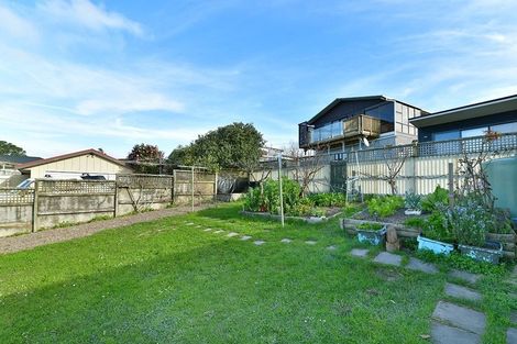 Photo of property in 33 Mera Road, Algies Bay, Warkworth, 0920