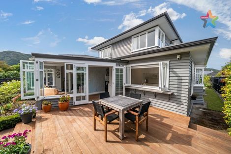 Photo of property in 15 Fairfield Avenue, Fairfield, Lower Hutt, 5011