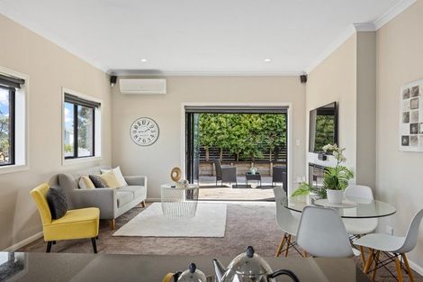 Photo of property in 34a Fairlands Avenue, Waterview, Auckland, 1026