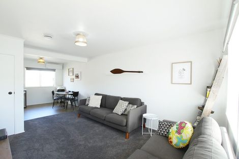 Photo of property in 2/97 Nelson Crescent, Napier South, Napier, 4110