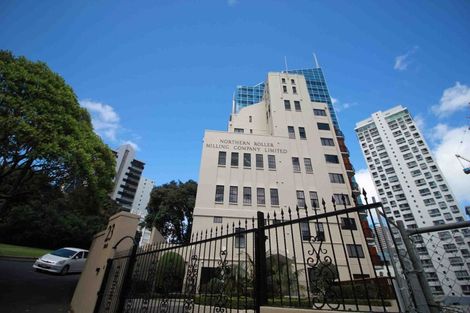 Photo of property in The Silo Apartments, 10g/23 Emily Place, Auckland Central, Auckland, 1010